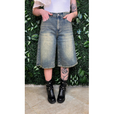 Bermuda Denim Medium Wash