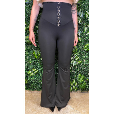 Pantalone Flare a Vita Alta...