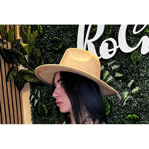 Cappello a Tesa Larga in Stile Fedora - Sabbia