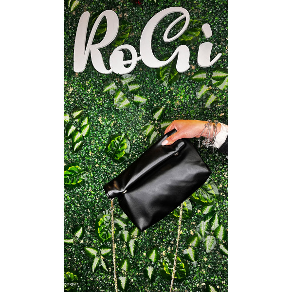 Borsa Clutch Morbida Nera con Catena Oro